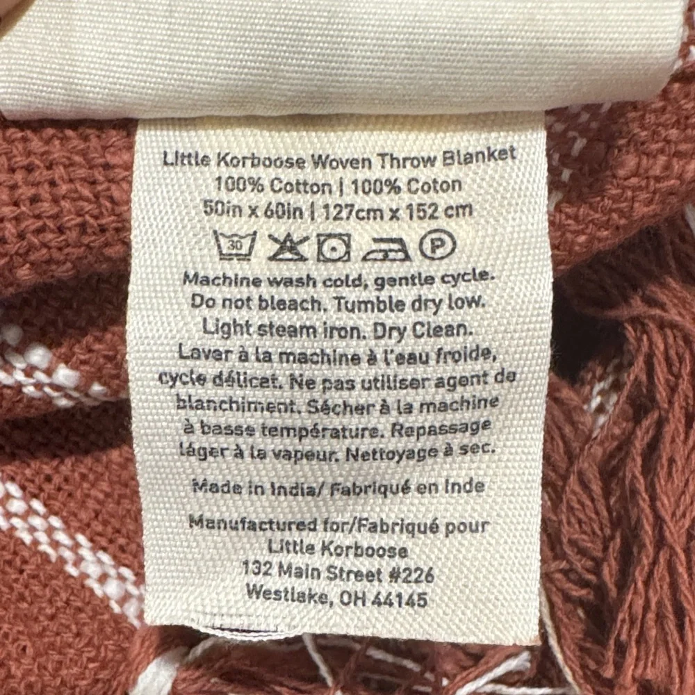 Cozy Plaid Cotton Throw Blanket in Rust and White